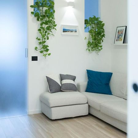 M4 Tolstoj - Milano Vicino Navigli E Duomo Apartment ภายนอก รูปภาพ